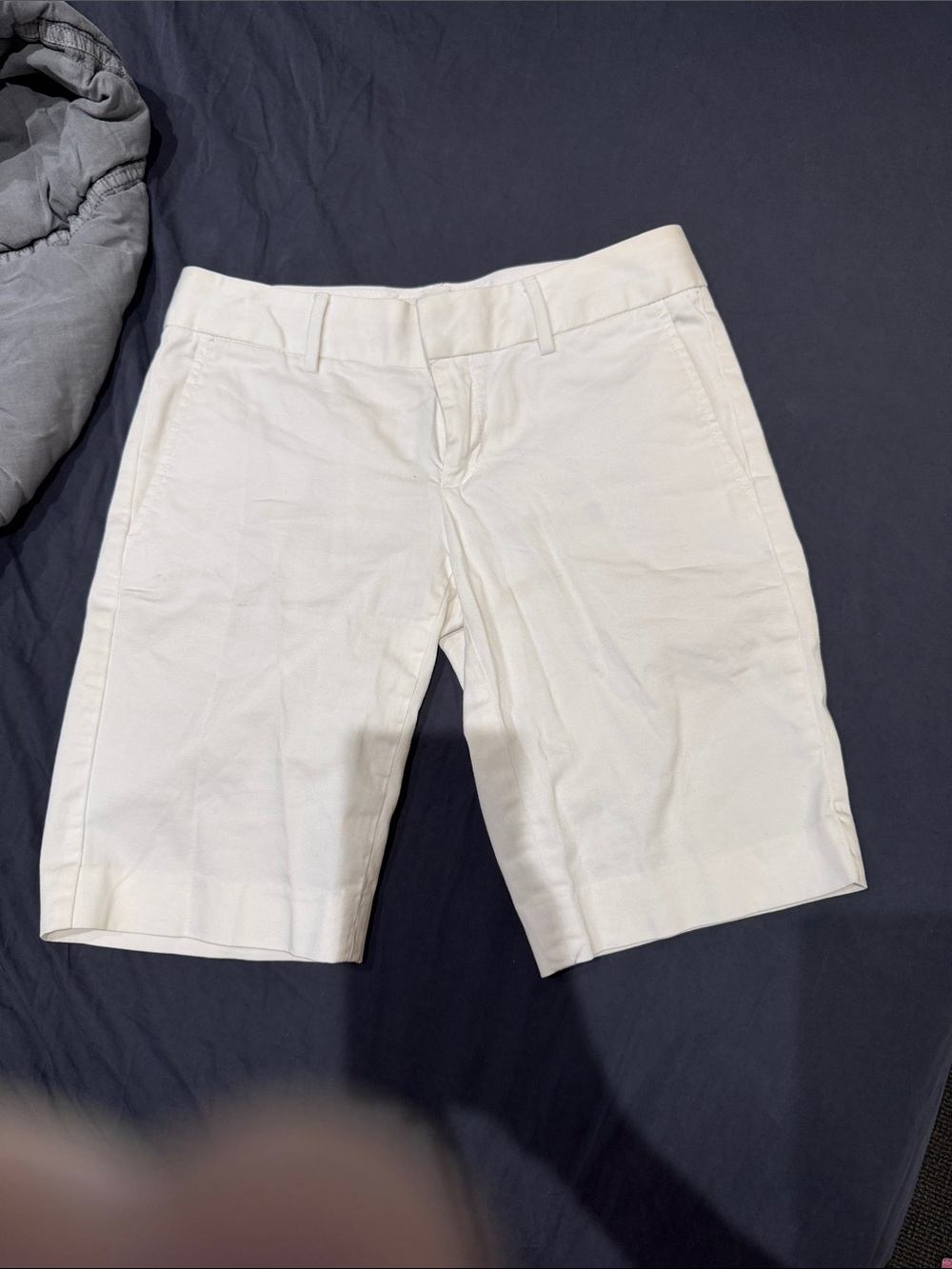 Banana Republic White Bermuda Chino Shorts 0 xs